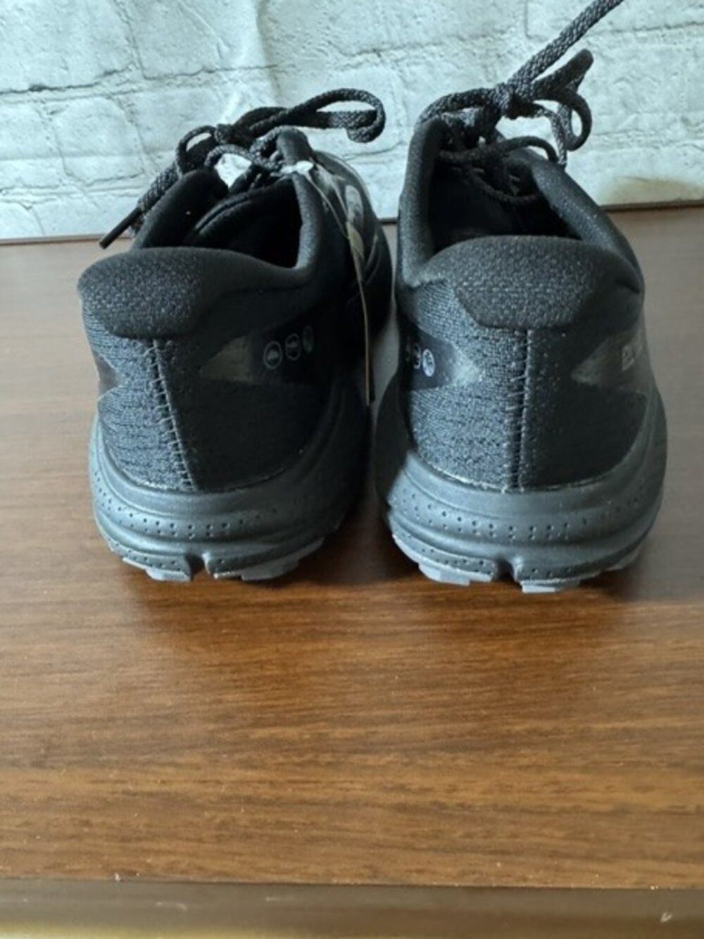 Brooks Divide 5 GTX Waterproof Trail Running Shoes Black Women's 7 NWB‎ - Picture 4 of 8